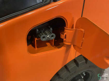 Elektro čtyřkolový VZV 2025  Noblelift CPD25-AF1H (22)