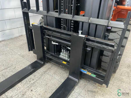 Elektro čtyřkolový VZV 2025  Noblelift CPD25-AF1H (5)