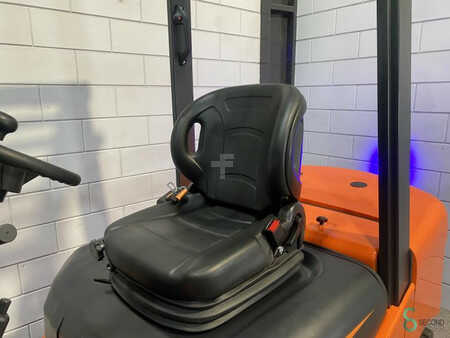 Elektro čtyřkolový VZV 2025  Noblelift CPD30-AF1S (13)