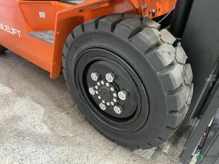 Elektro čtyřkolový VZV 2025  Noblelift CPD30-AF1S (27)