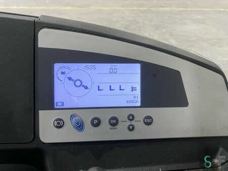 Retráctil 2017  Still FM-X14 (8)