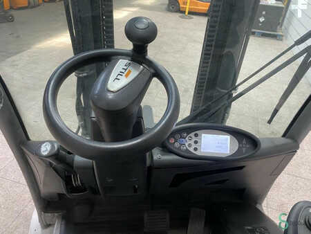LPG VZV 2016  Still RX 70-30 T RX70 (T) (9)