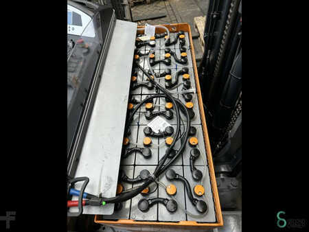 Retráctil 2020  Still FM-X14 (14)