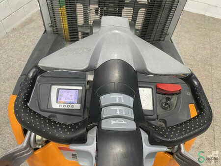 Stacker pedestre 2020  Still EXV-SF16 EXV (9)