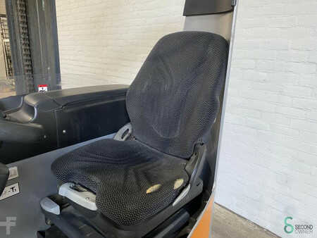 Chariots à mât rétractable 2017  Still FM-X10 (10)