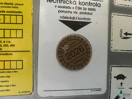 Chariots à mât rétractable 2017  Still FM-X10 (15)