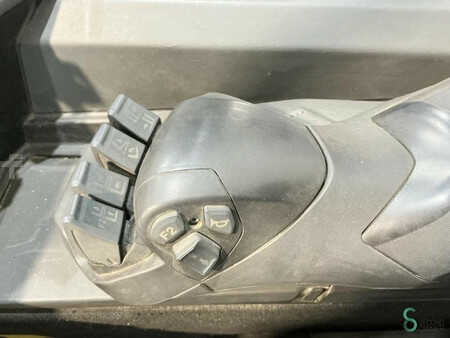 Schubmaststapler 2017  CAT Lift Trucks  (12)