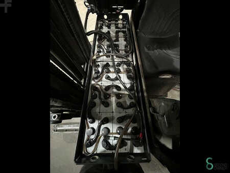 Schubmaststapler 2017  CAT Lift Trucks  (14)