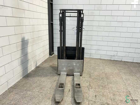 Stapelaars - Mitsubishi  (3)