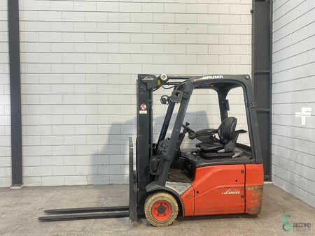 Elektro čtyřkolový VZV 2012  Linde E 15 (1)