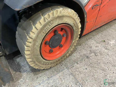 Elektro čtyřkolový VZV 2012  Linde E 15 (16)