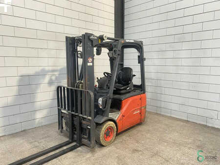 Elektro čtyřkolový VZV 2012  Linde E 15 (2)