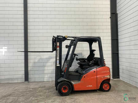 Empilhador a gás 2008  Linde H20T (6)