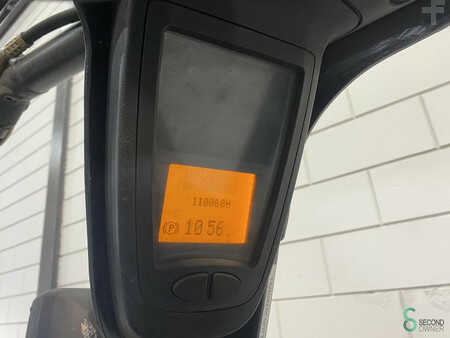 Empilhador a gás 2008  Linde H20T (8)