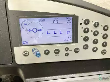 Schubmaststapler 2019  Still FM-X10 (8)