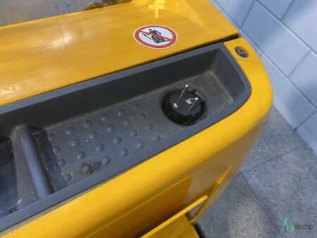 Stapelaars 2013  Jungheinrich EJC 112 (10)