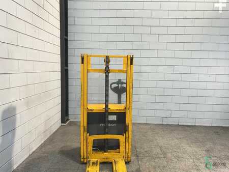 Stapelaars 2013  Jungheinrich EJC 112 (4)