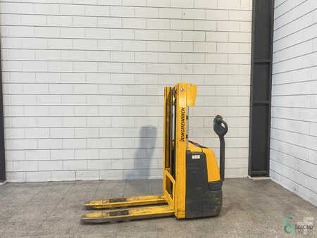 Stapelaars 2014  Jungheinrich EJC 112 (1)