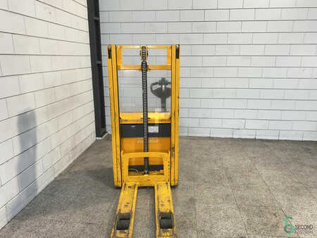 Stapelaars 2014  Jungheinrich EJC 112 (4)