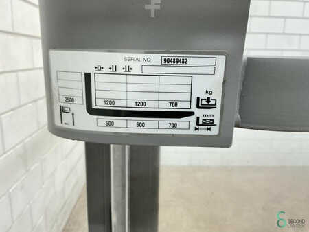 Hochhubwagen 2016  Jungheinrich EJC 112 (11)