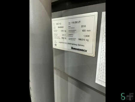 Hochhubwagen 2016  Jungheinrich EJC 112 (6)