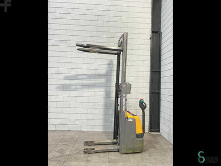 Stapelaars 2016  Jungheinrich EJC 112 (6)