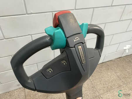 Stapelaars 2016  Jungheinrich EJC 112 (9)