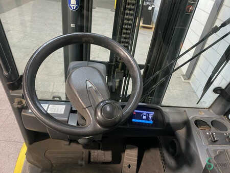 4-wiel elektrische heftrucks 2015  Jungheinrich EFG 425k (12)