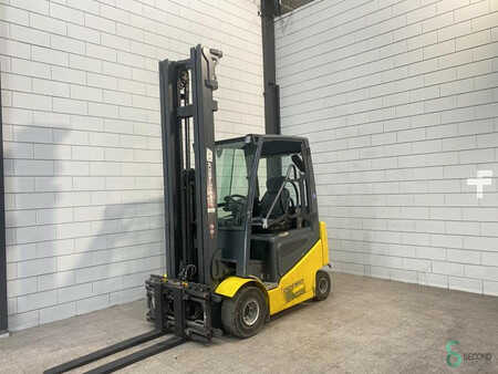 4-wiel elektrische heftrucks 2014  Jungheinrich EFG 425 (2)