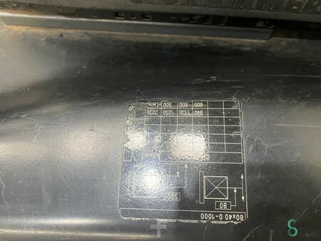 Chariots électriques à 4 roues 2018  Still RX50-13 (15)