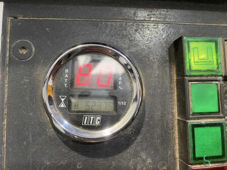 Boční vysokozdvižný vozík 1997  HUBTEX VQ35EL (10)