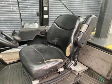 Dieselstapler 2013  Yale GDP 120 DC (10)