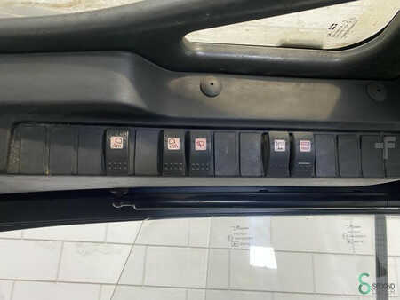 4-wiel elektrische heftrucks 2018  Linde E35L (12)