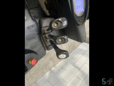 Elektro čtyřkolový VZV 2018  Still RX50-15 (13)