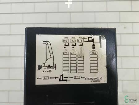 Pystysuora ordreplukker 2019  Linde V10-02 (13)