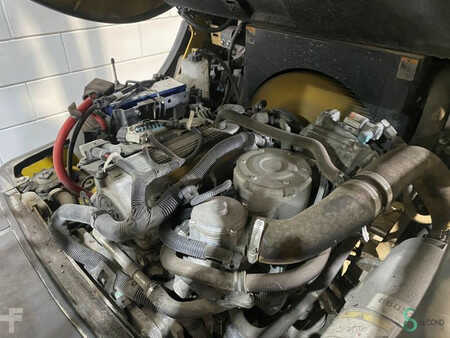 LPG VZV 2013  Yale GLP 25 VX (12)