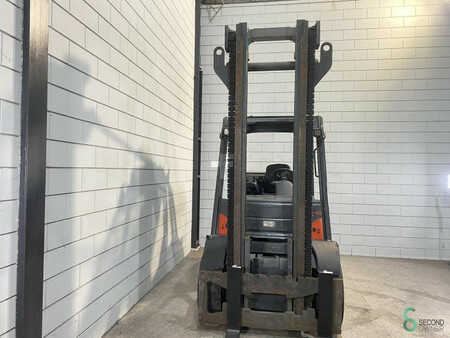 Dízel targoncák 2015  Linde H45D-02 (4)