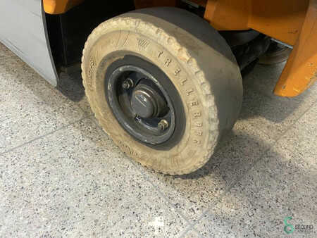 Chariots électriques à 4 roues 2012  Still RX60-25 (17)