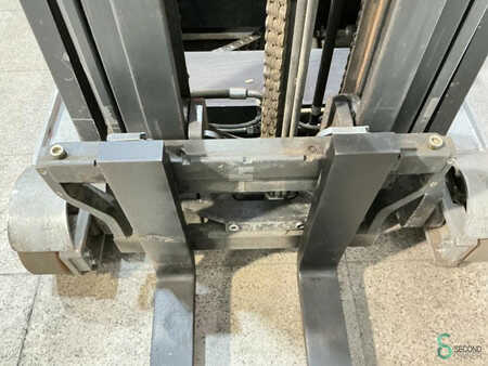 Reach Trucks 2016  Still FM-X14 (5)