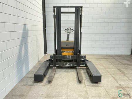 Magasemelésű béka 2012  FAC 4V-XT3020 (3)