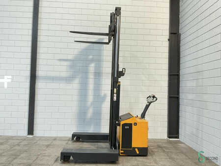 Magasemelésű béka 2012  FAC 4V-XT3020 (6)