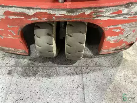 Elektro čtyřkolový VZV 2019  Linde E16-02 (22)