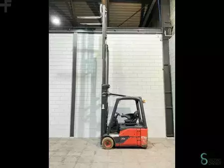 Elektro čtyřkolový VZV 2019  Linde E16-02 (8)