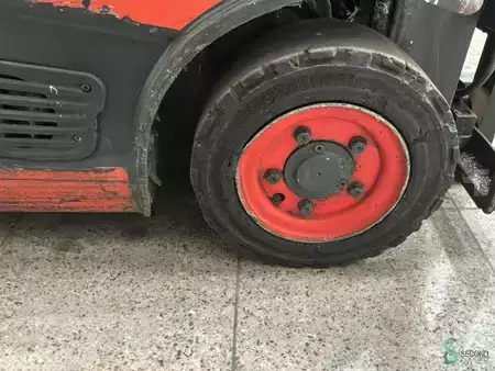 Elektromos 4 kerekű 2020  Linde E14 (18)
