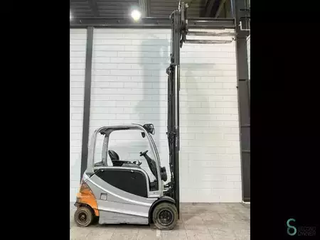 Eléctrica de 4 ruedas 2013  Still RX60-30 (9)