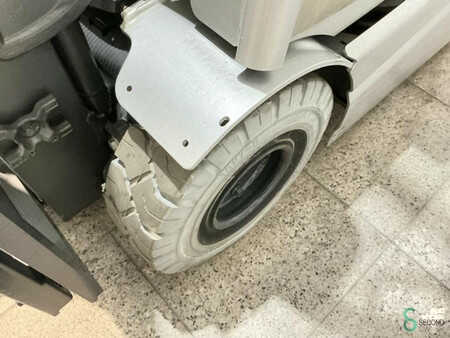 Elektromos 4 kerekű 2019  Still RX20-16P (25)