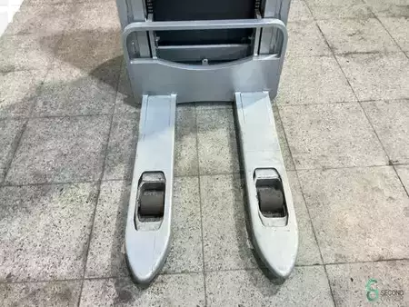 Apilador eléctrico 2022  Still EXV10 (5)