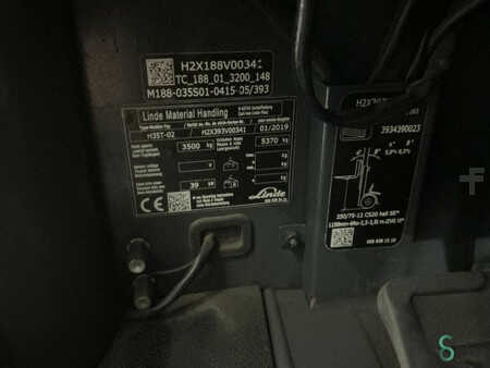 Gázüzemű targoncák 2019  Linde H35T (11)