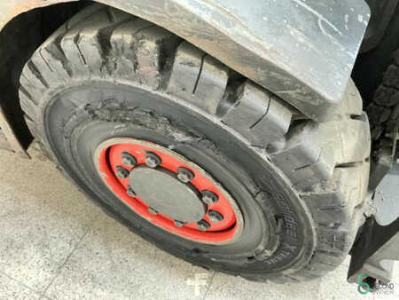 Diesel gaffeltruck 2016  Linde H 50 D (394) (21)