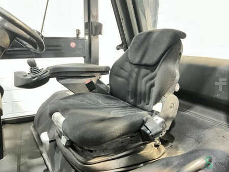 Dízel targoncák 2013  Linde H60D (396_2) (12)